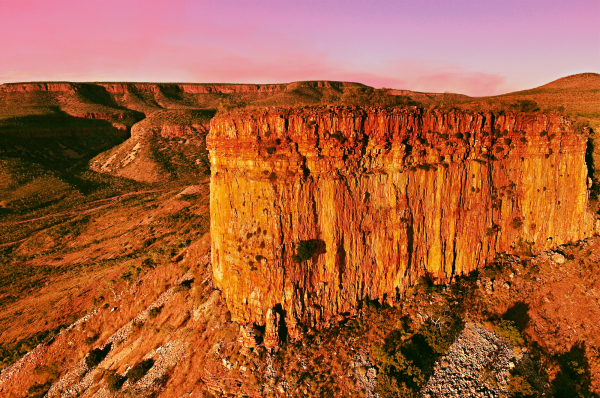 Cockburn Range